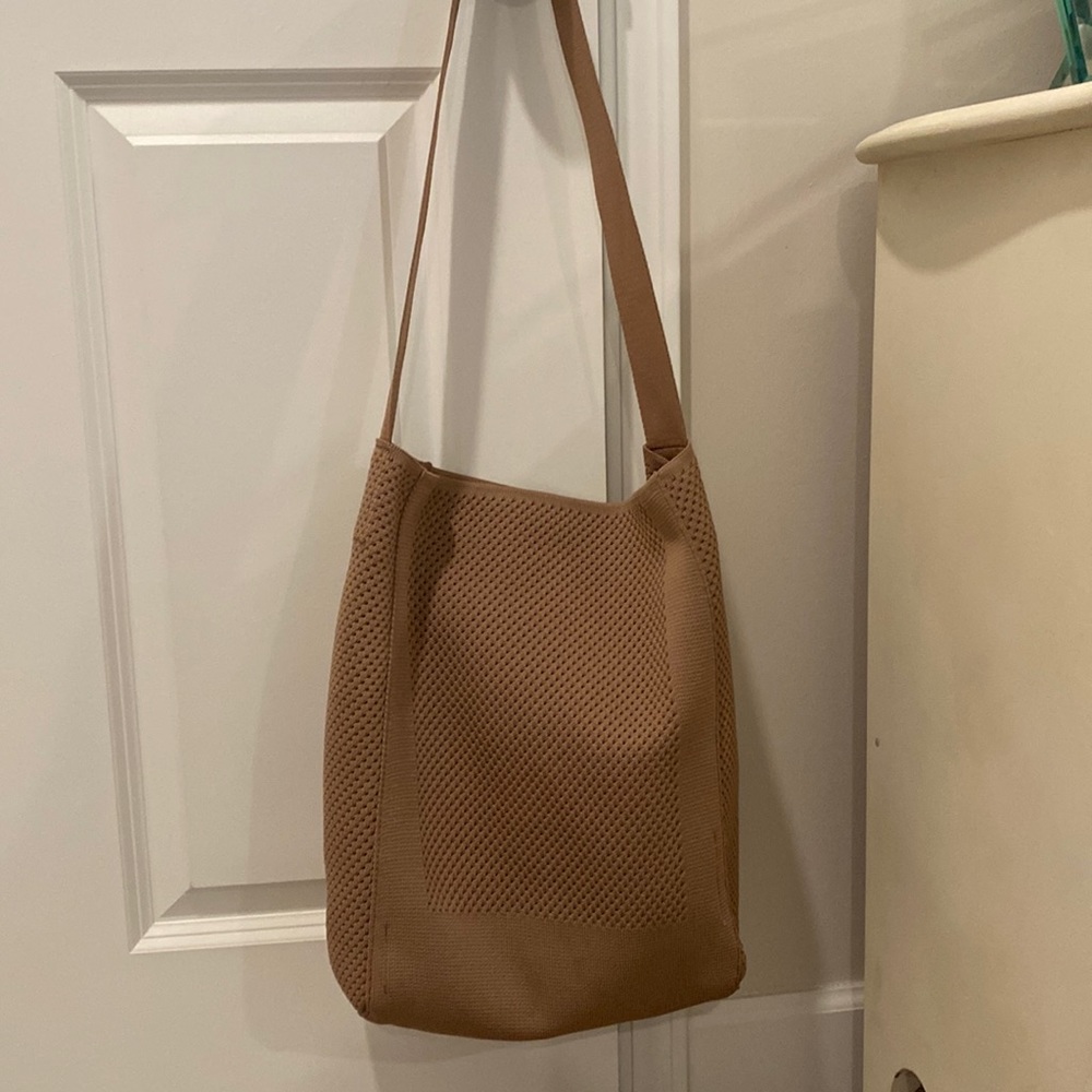 Everlane Do-It-All Tote